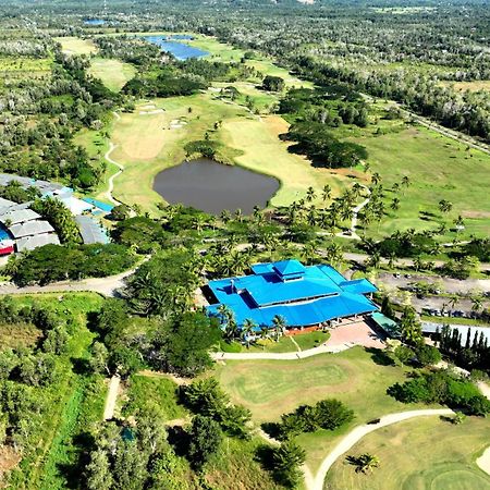 Artitaya Borneo Golf & Resort Papar Eksteriør billede
