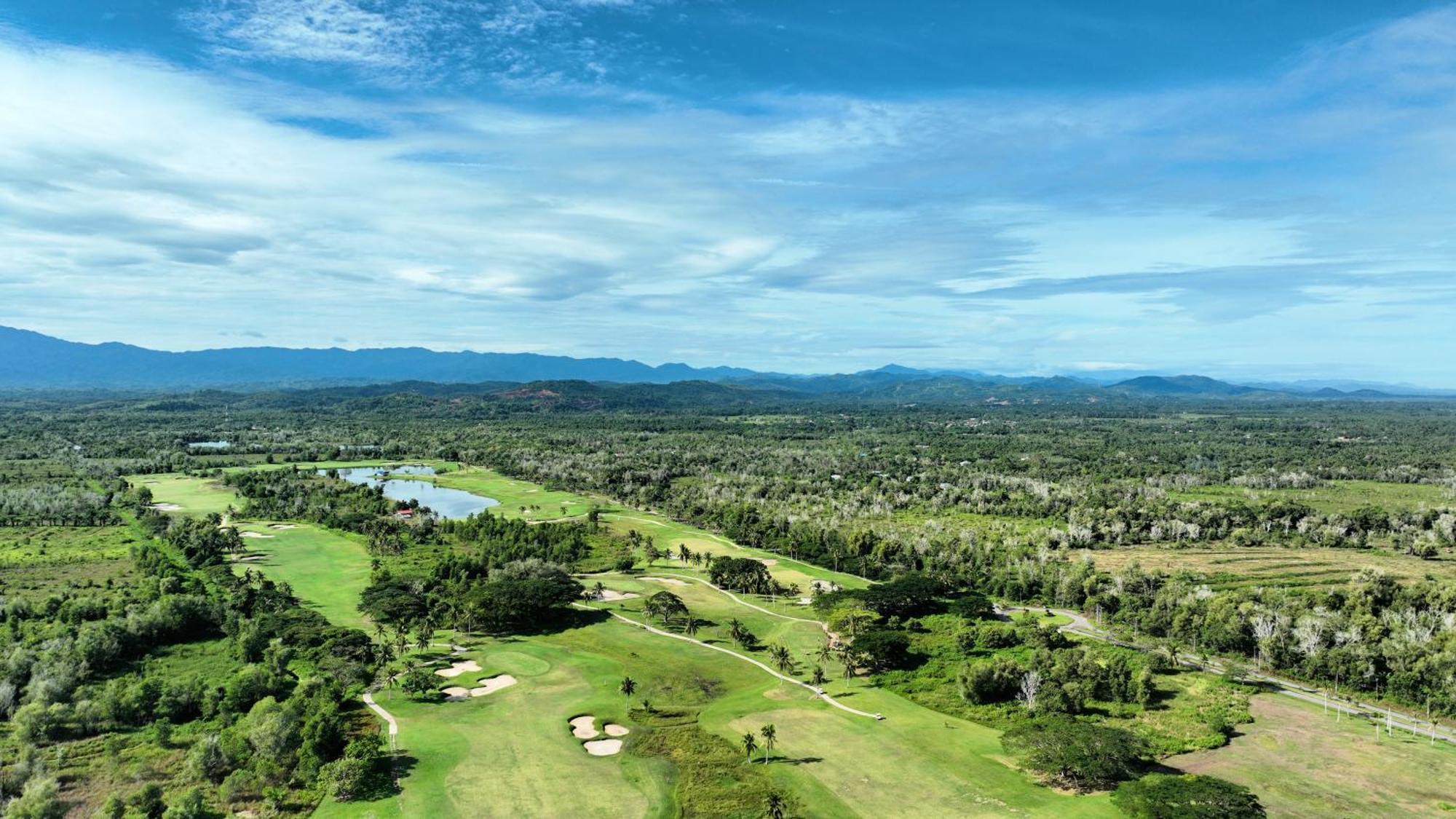 Artitaya Borneo Golf & Resort Papar Eksteriør billede