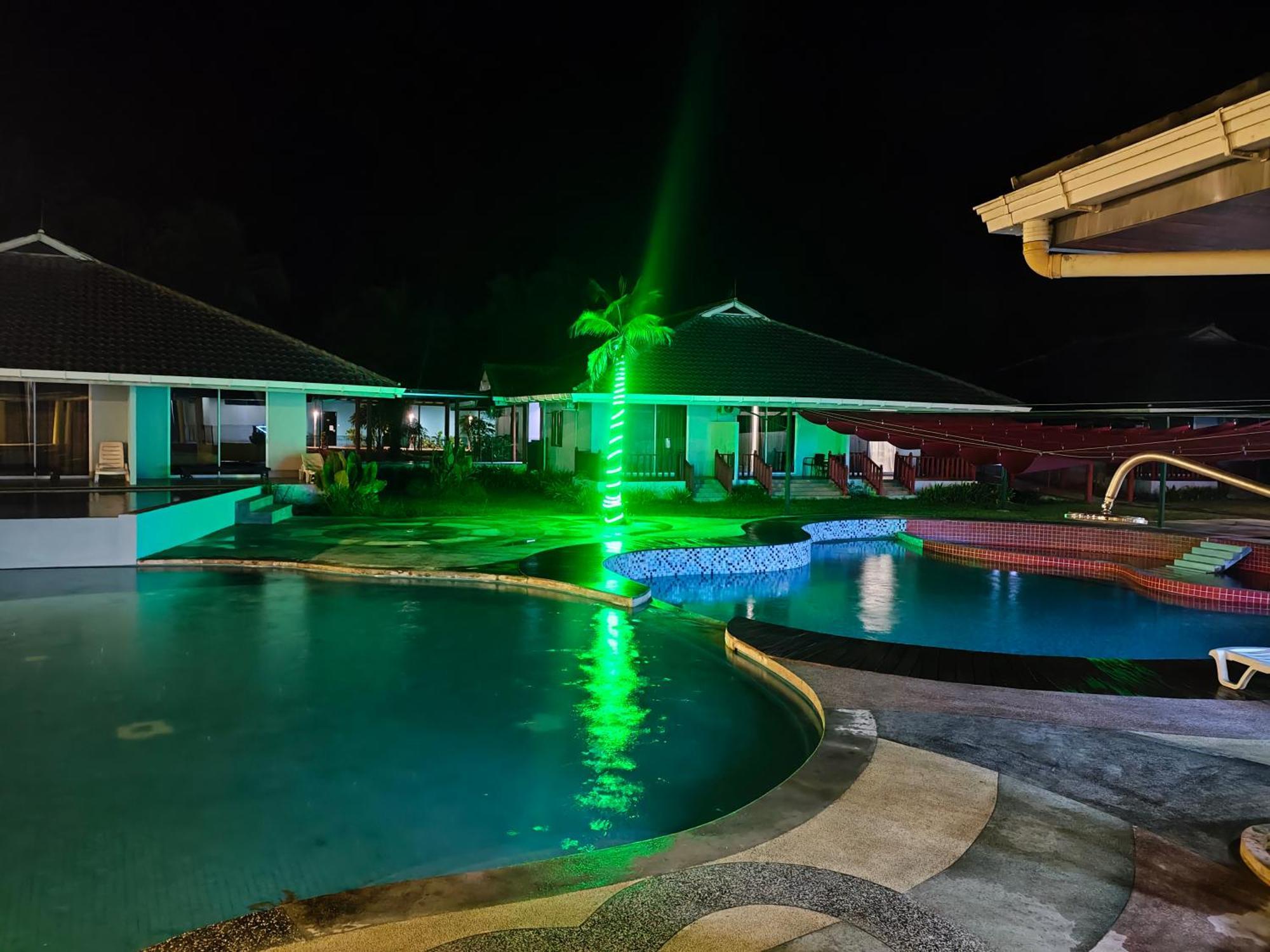 Artitaya Borneo Golf & Resort Papar Eksteriør billede